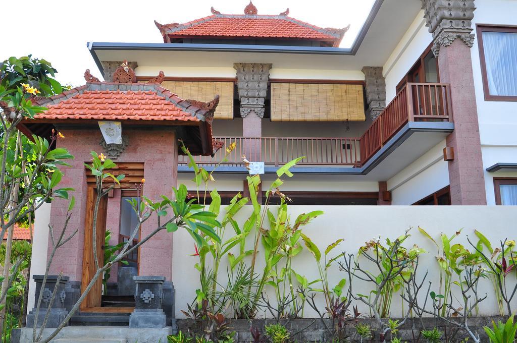 Si Doi Hotel Legian Кута Стая снимка