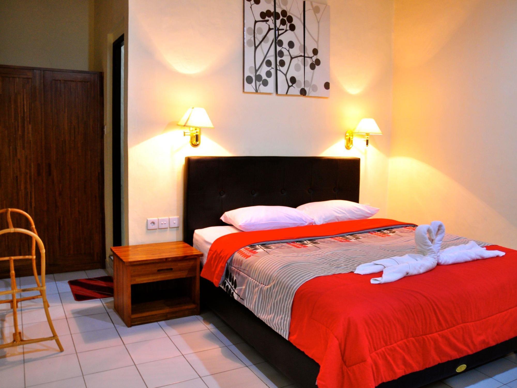 Si Doi Hotel Legian Кута Екстериор снимка