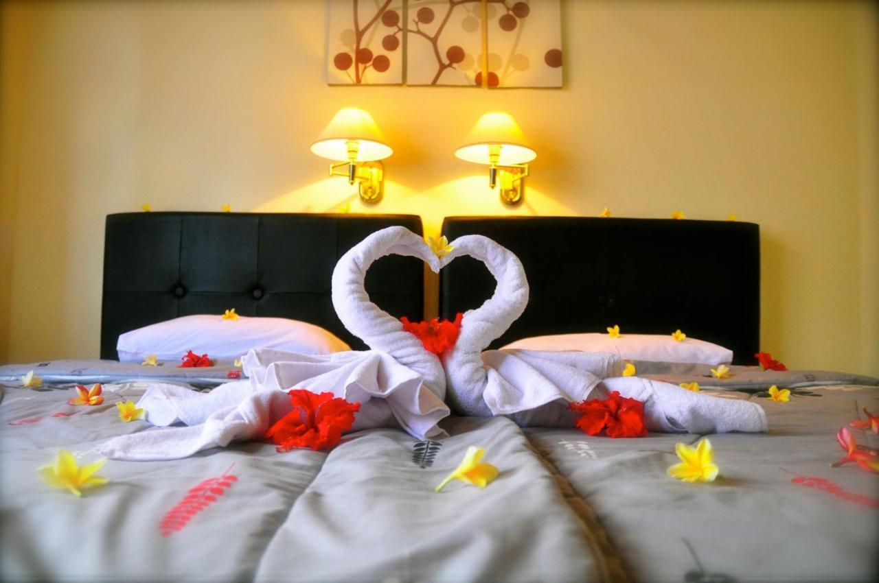 Si Doi Hotel Legian Кута Екстериор снимка
